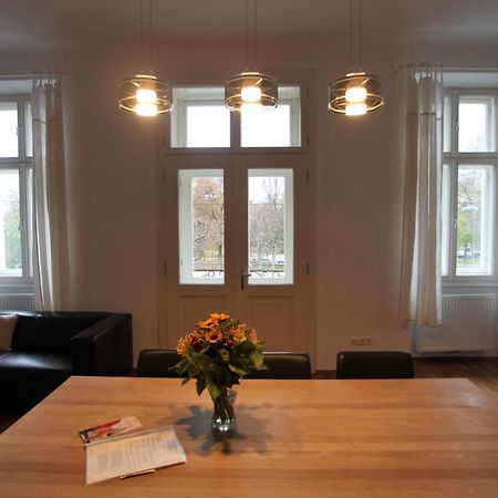 Casa Nostra - Ausgefallene Wohnung Am Augarten Βιέννη Εξωτερικό φωτογραφία