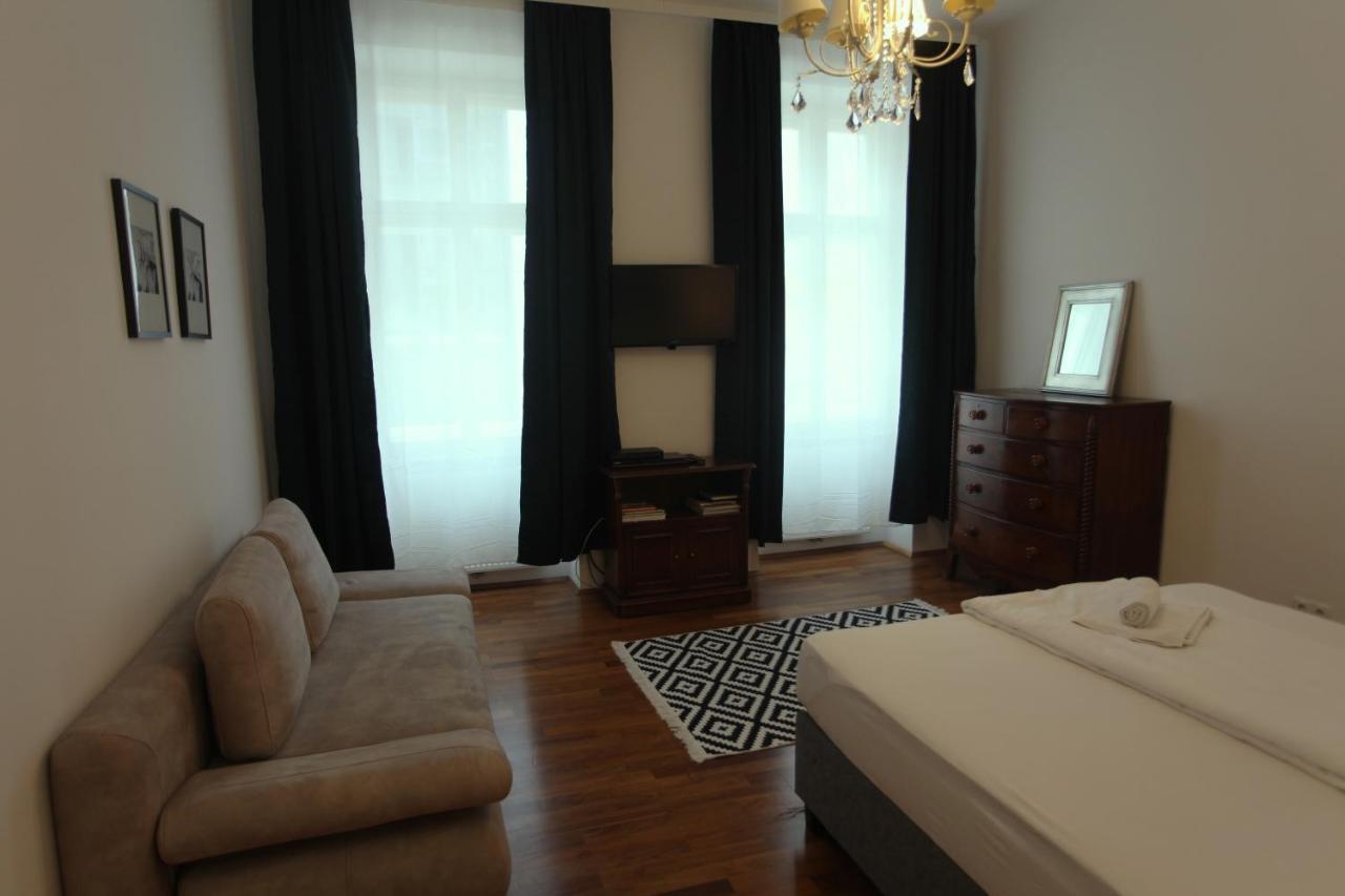 Casa Nostra - Ausgefallene Wohnung Am Augarten Βιέννη Εξωτερικό φωτογραφία