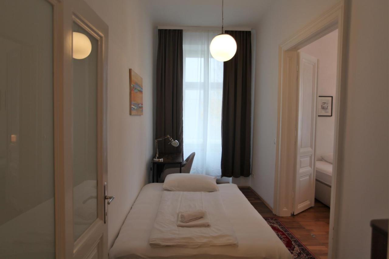 Casa Nostra - Ausgefallene Wohnung Am Augarten Βιέννη Εξωτερικό φωτογραφία