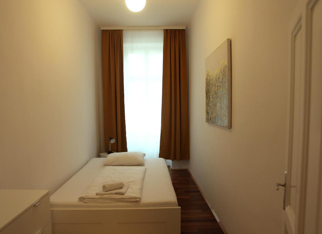 Casa Nostra - Ausgefallene Wohnung Am Augarten Βιέννη Εξωτερικό φωτογραφία