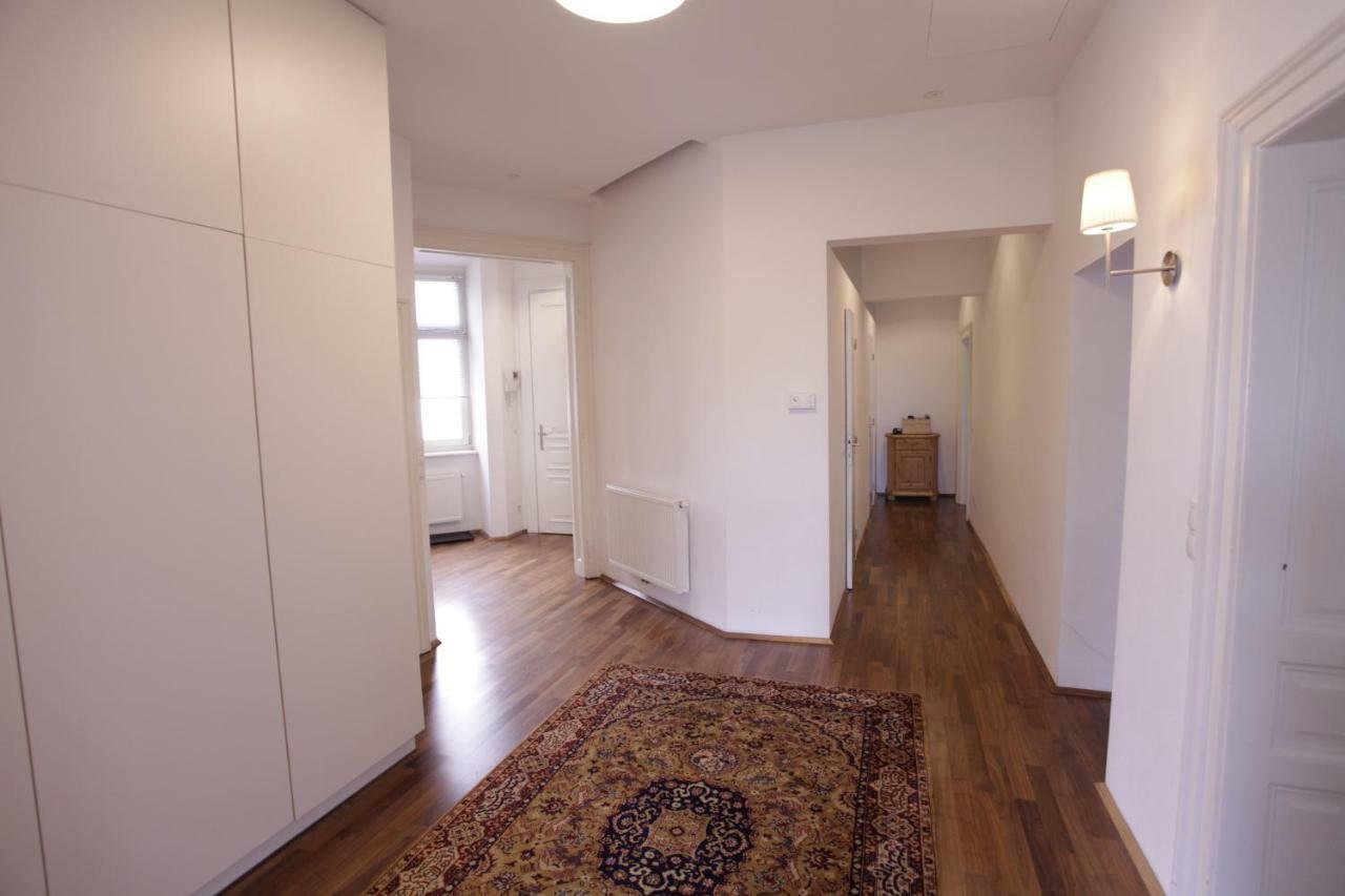 Casa Nostra - Ausgefallene Wohnung Am Augarten Βιέννη Εξωτερικό φωτογραφία